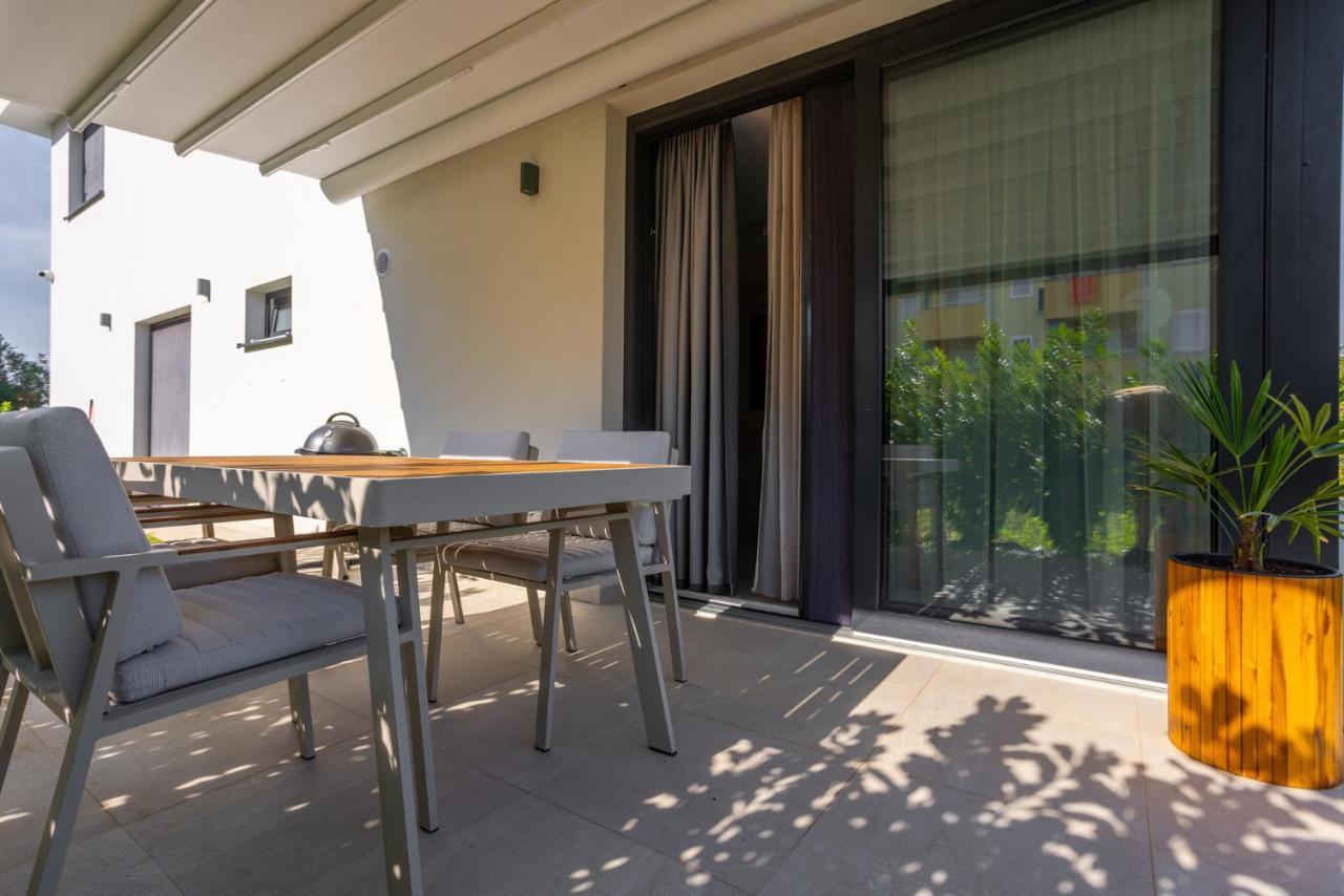 ונטאצ'יצ'י Villa Piano מראה חיצוני תמונה